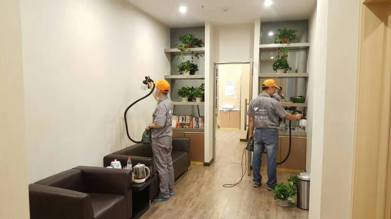 威思麗高溫瑜伽生活館局部區(qū)域重點(diǎn)施工 威思麗高溫瑜伽生活館局部區(qū)域重點(diǎn)施工