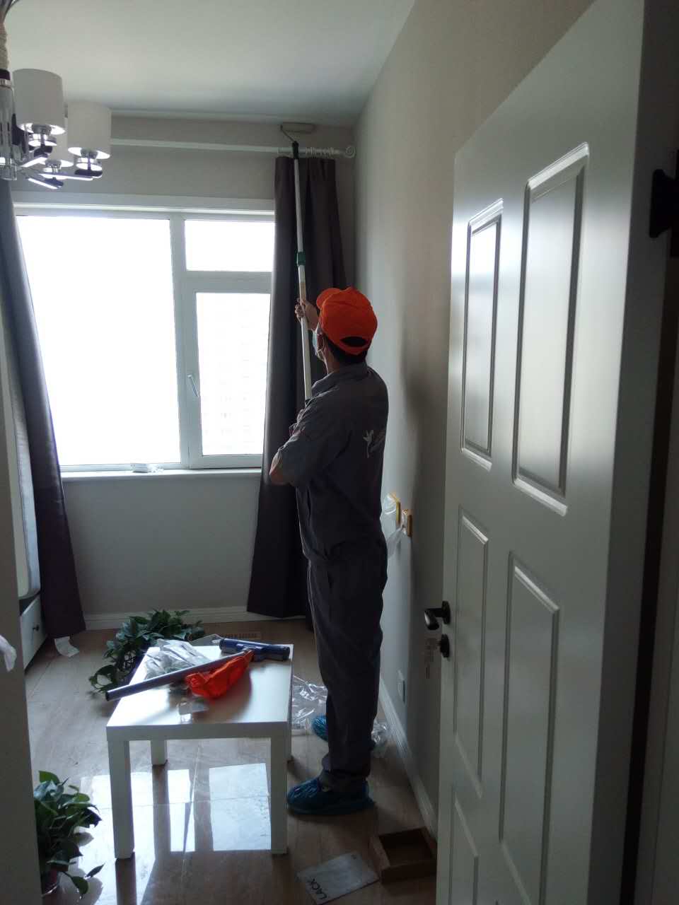 臥室頂面全方位施工 臥室頂面全方位施工