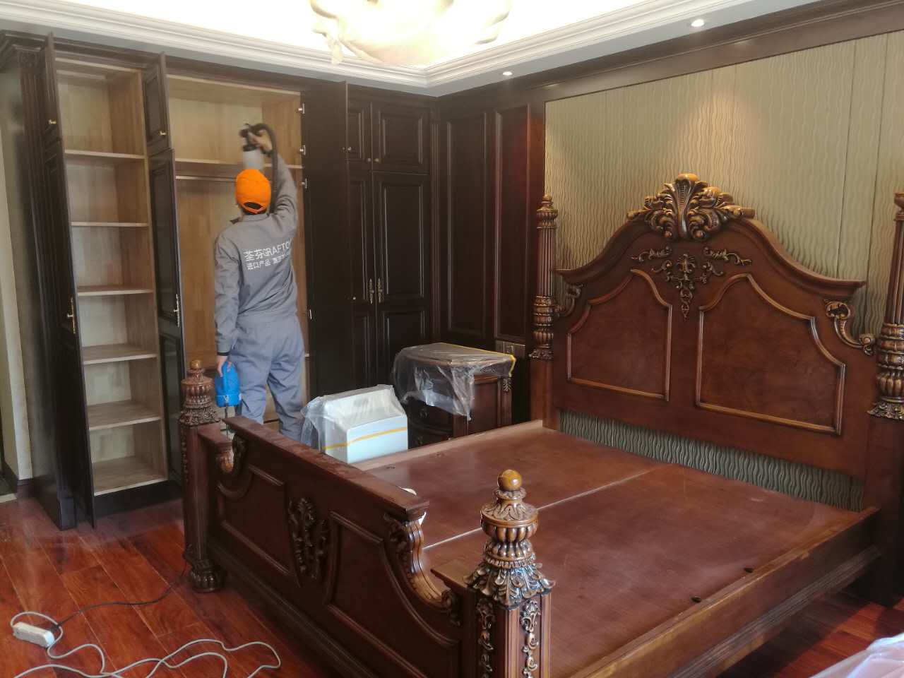 柜子重點(diǎn)施工 柜子重點(diǎn)施工