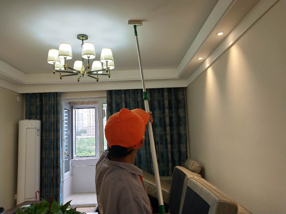 客廳頂面滾筒全方位施工治理 客廳頂面滾筒全方位施工治理