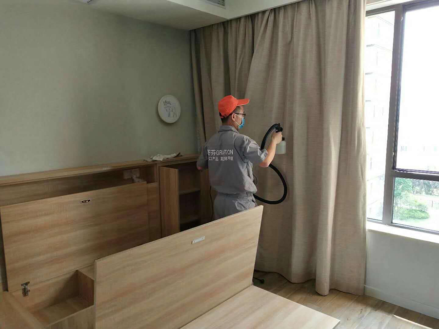 臥室窗簾噴涂全方位施工 臥室窗簾噴涂全方位施工