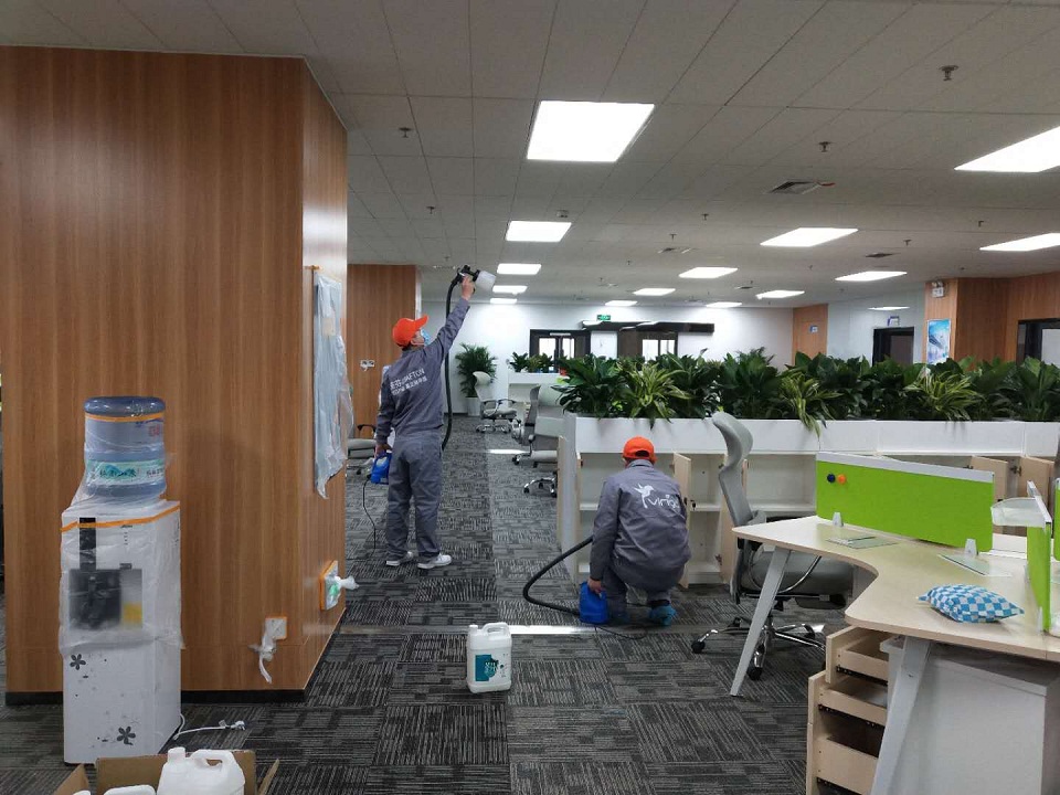 辦公室頂面噴槍施工 辦公室頂面噴槍施工