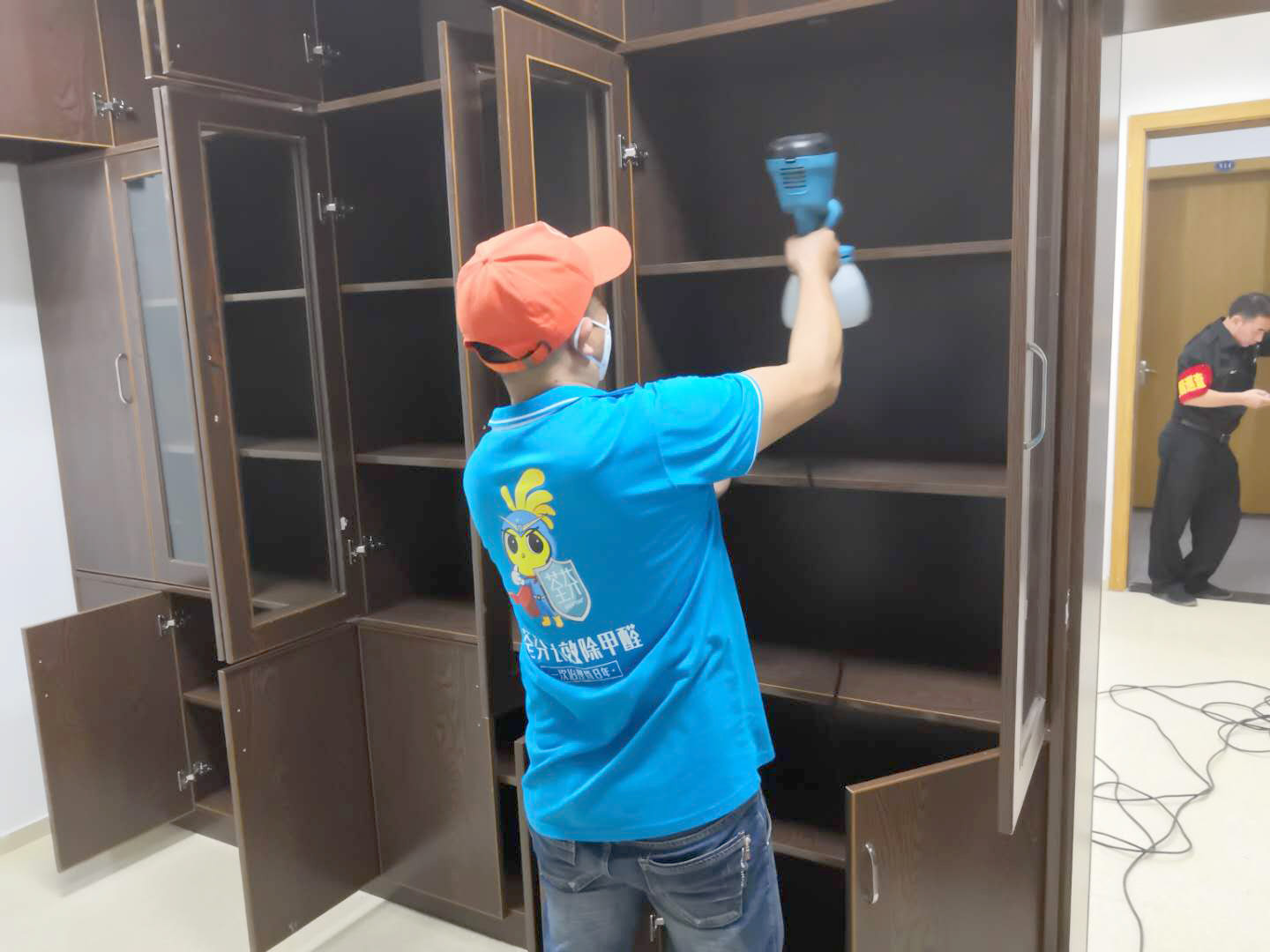 木柜噴涂全方位施工治理 木柜噴涂全方位施工治理