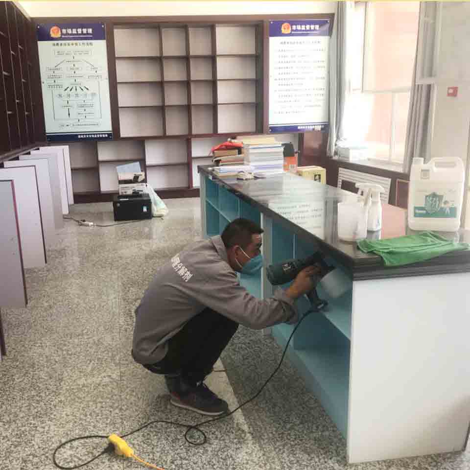 展臺(tái)噴涂施工 展臺(tái)噴涂施工