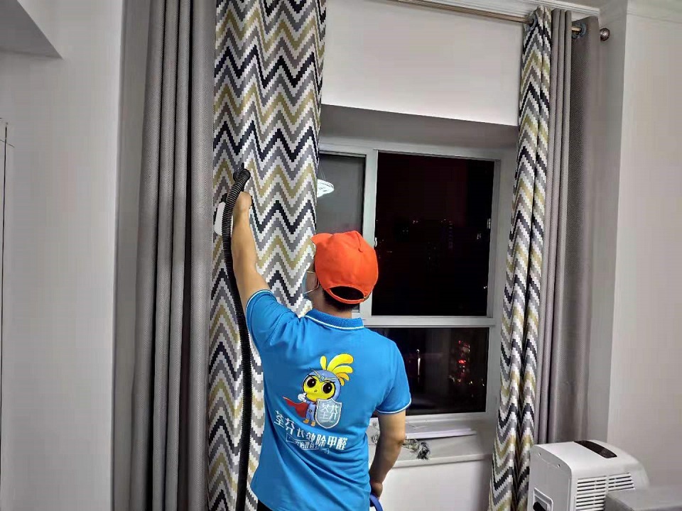 臥室窗簾噴涂施工治理甲醛 臥室窗簾噴涂施工治理甲醛
