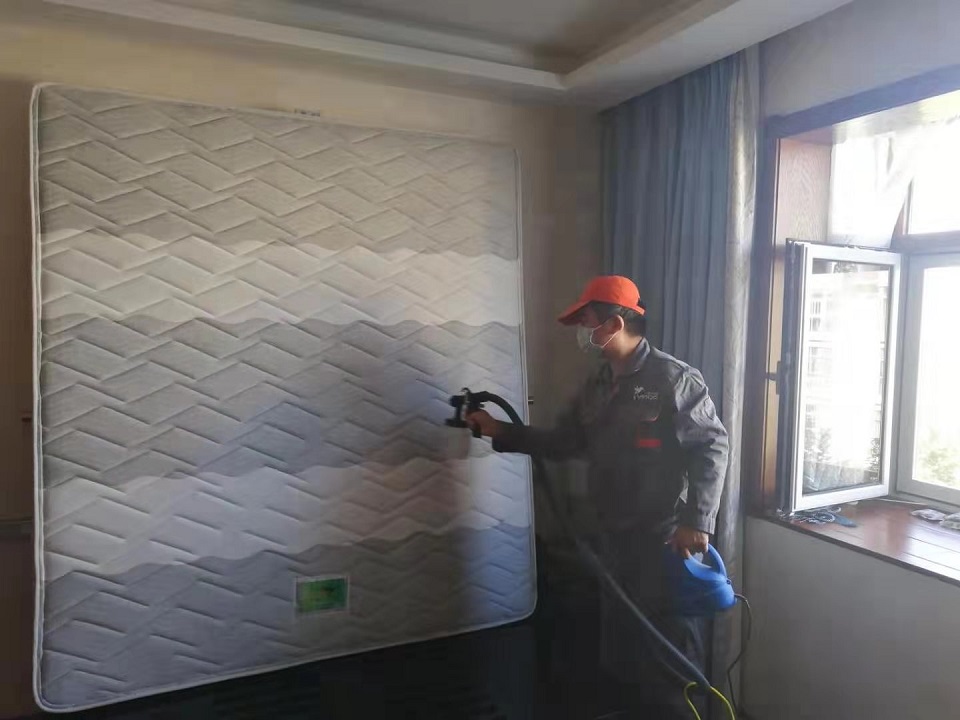 臥室床墊全方位噴涂施工治理 臥室床墊全方位噴涂施工治理