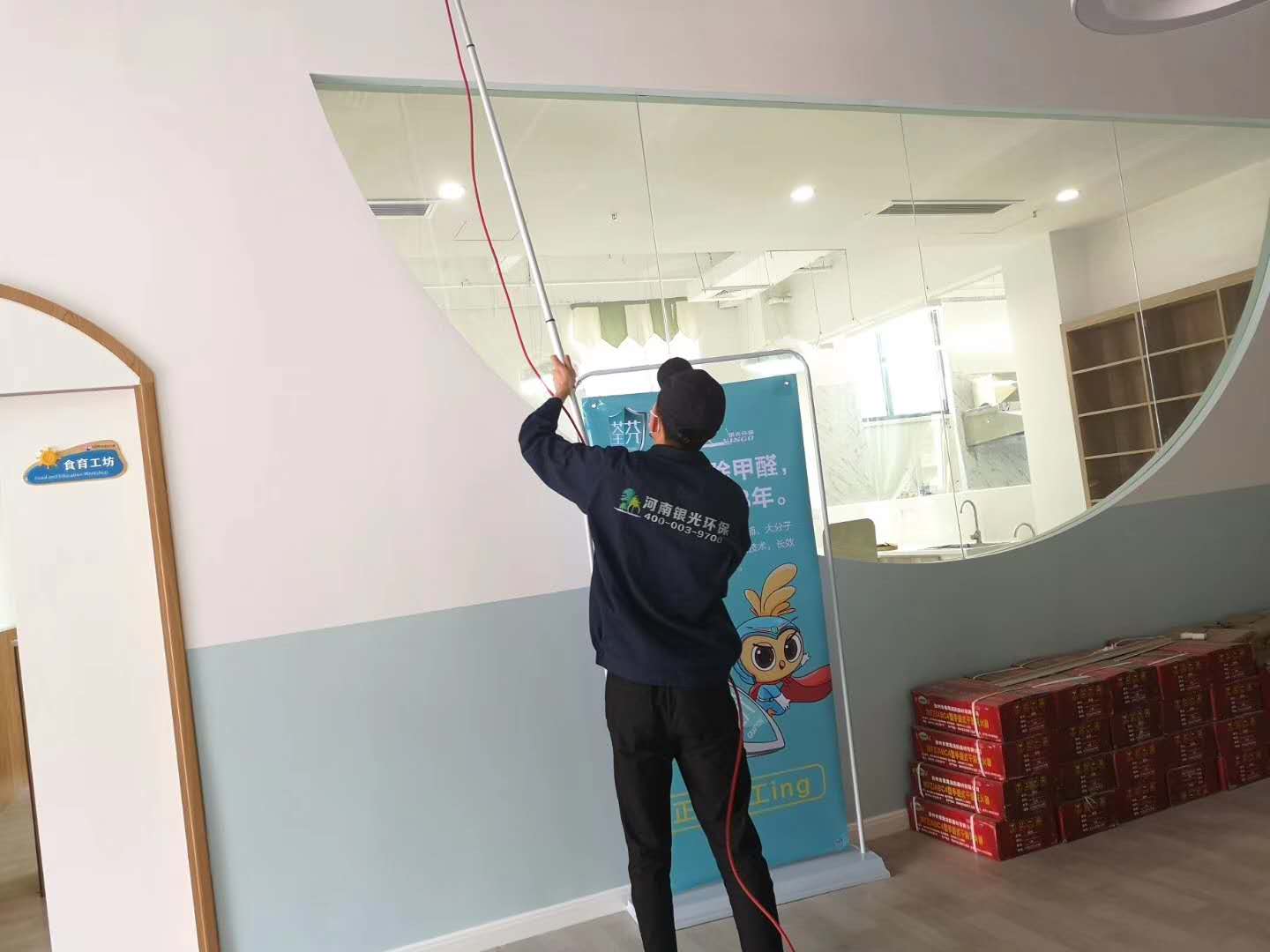 幼兒園墻面頂面全方位滾筒施工治理甲醛 幼兒園墻面頂面全方位滾筒施工治理甲醛