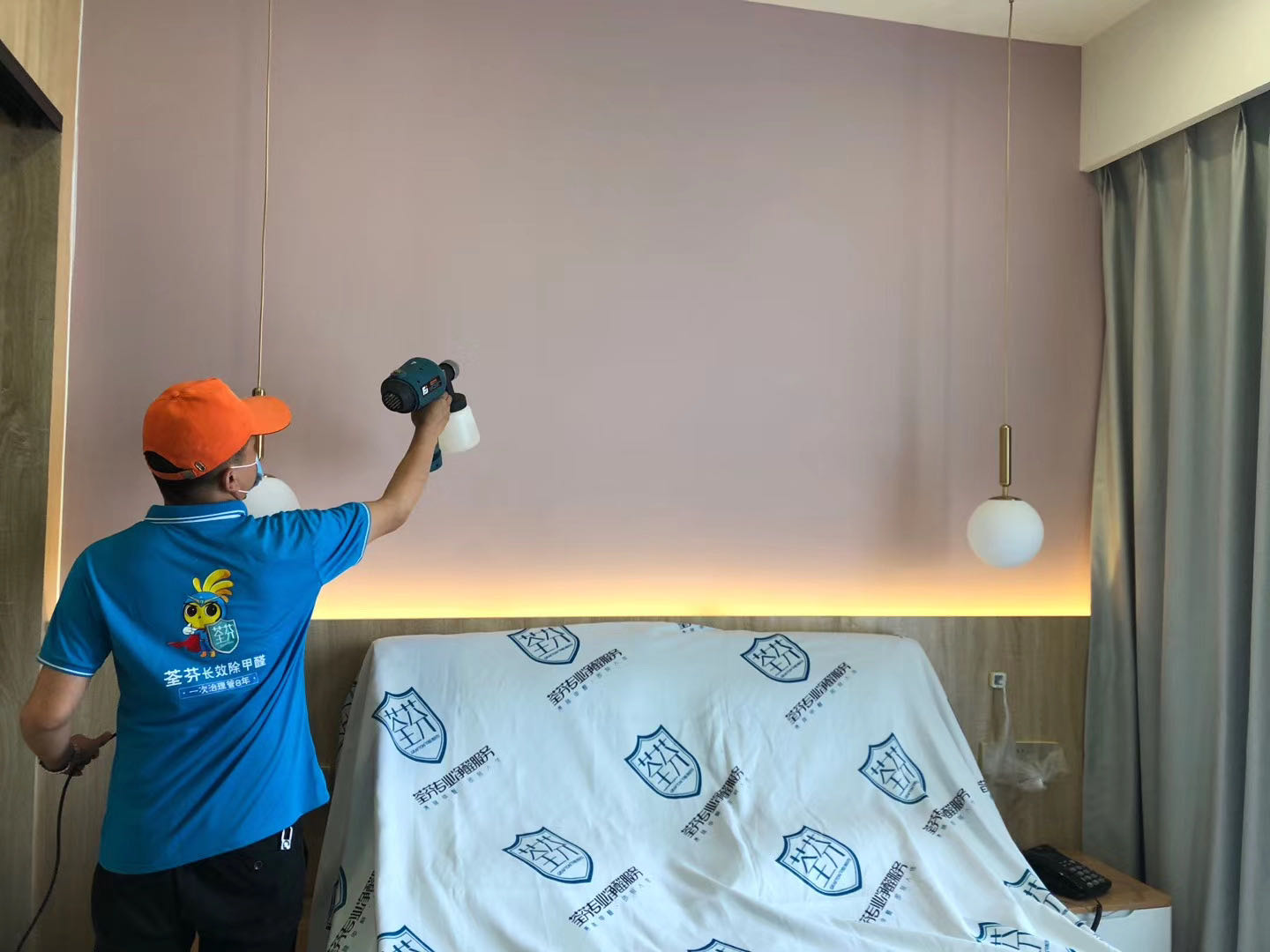 房間全方位噴涂治理甲醛 房間全方位噴涂治理甲醛