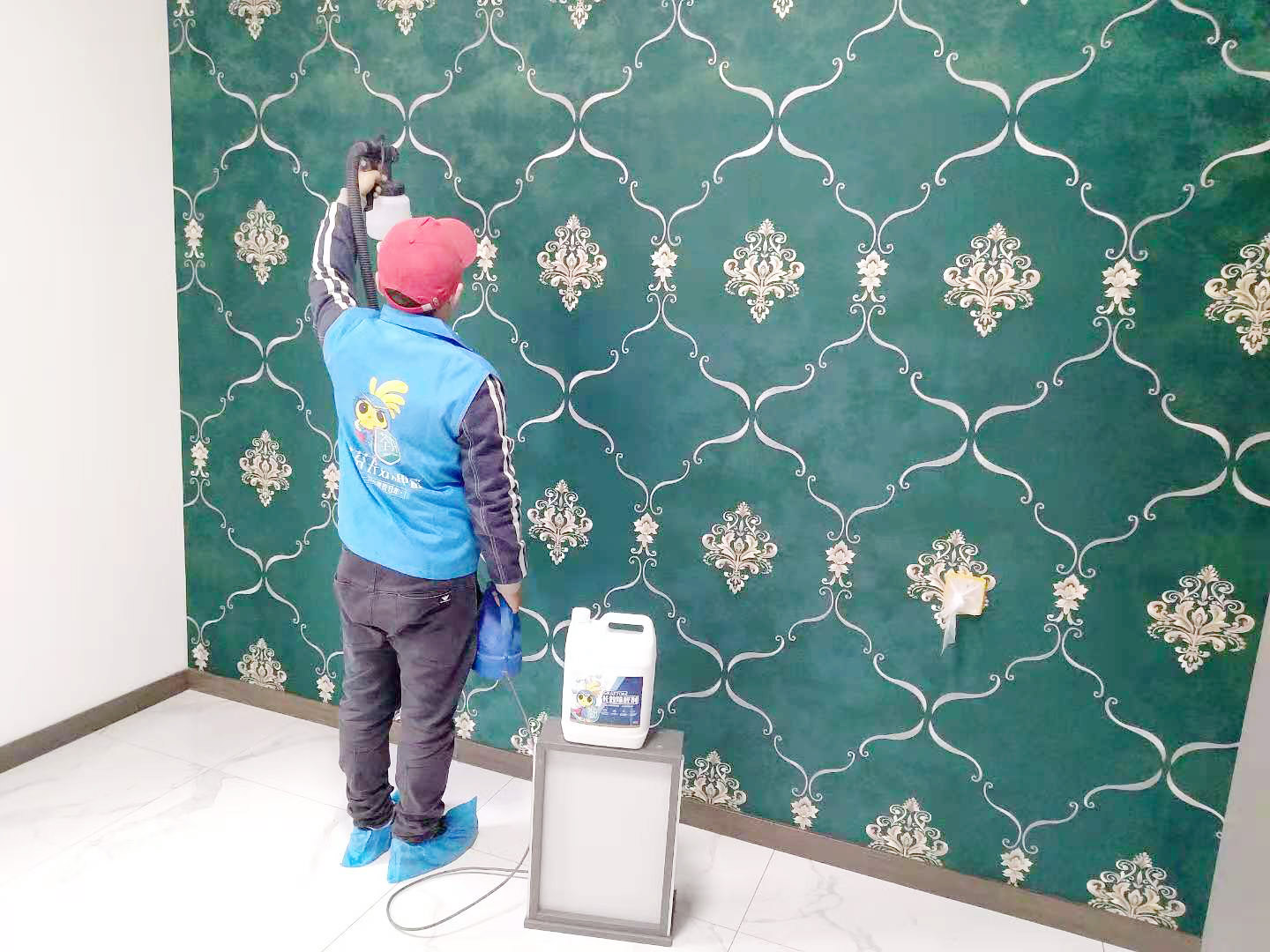 墻面壁紙噴槍施工治理 墻面壁紙噴槍施工治理