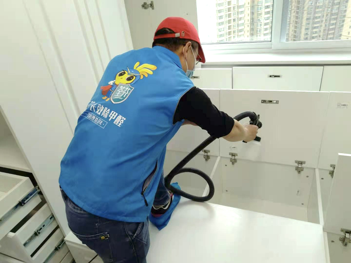 臥室榻榻米噴涂治理甲醛 臥室榻榻米噴涂治理甲醛