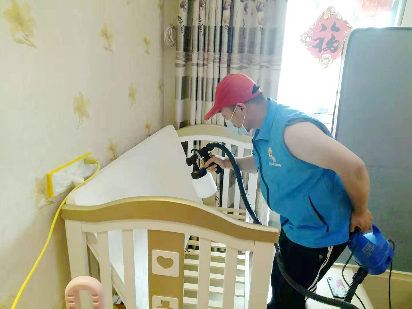 臥室嬰兒床全方位噴涂治理 臥室嬰兒床全方位噴涂治理