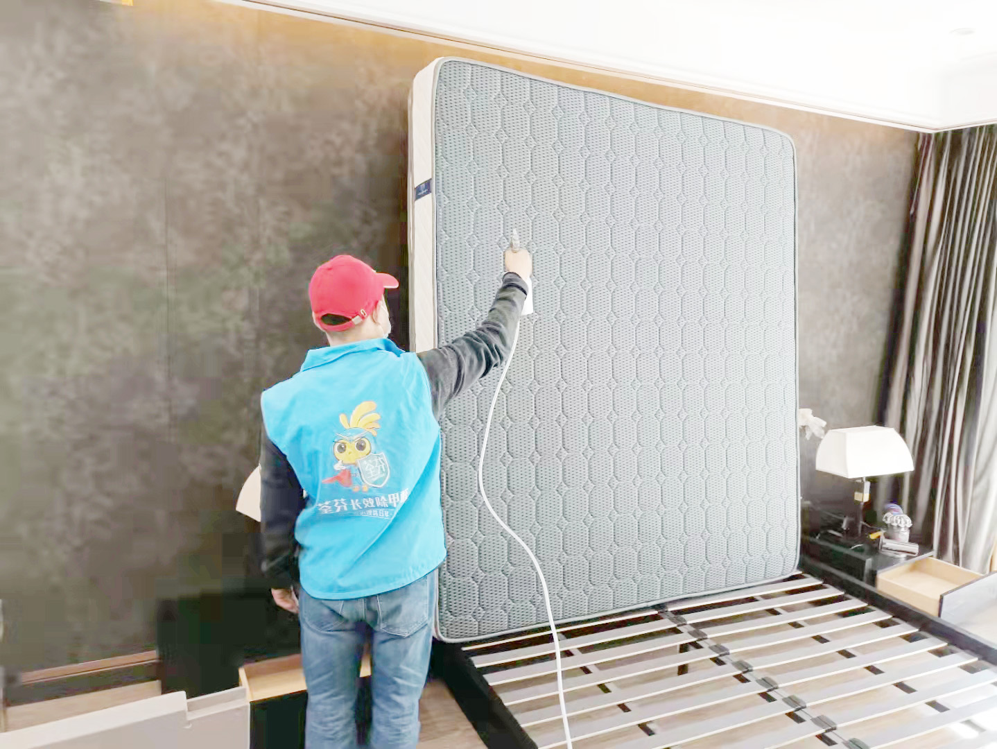 臥室床墊全方位噴涂治理 臥室床墊全方位噴涂治理