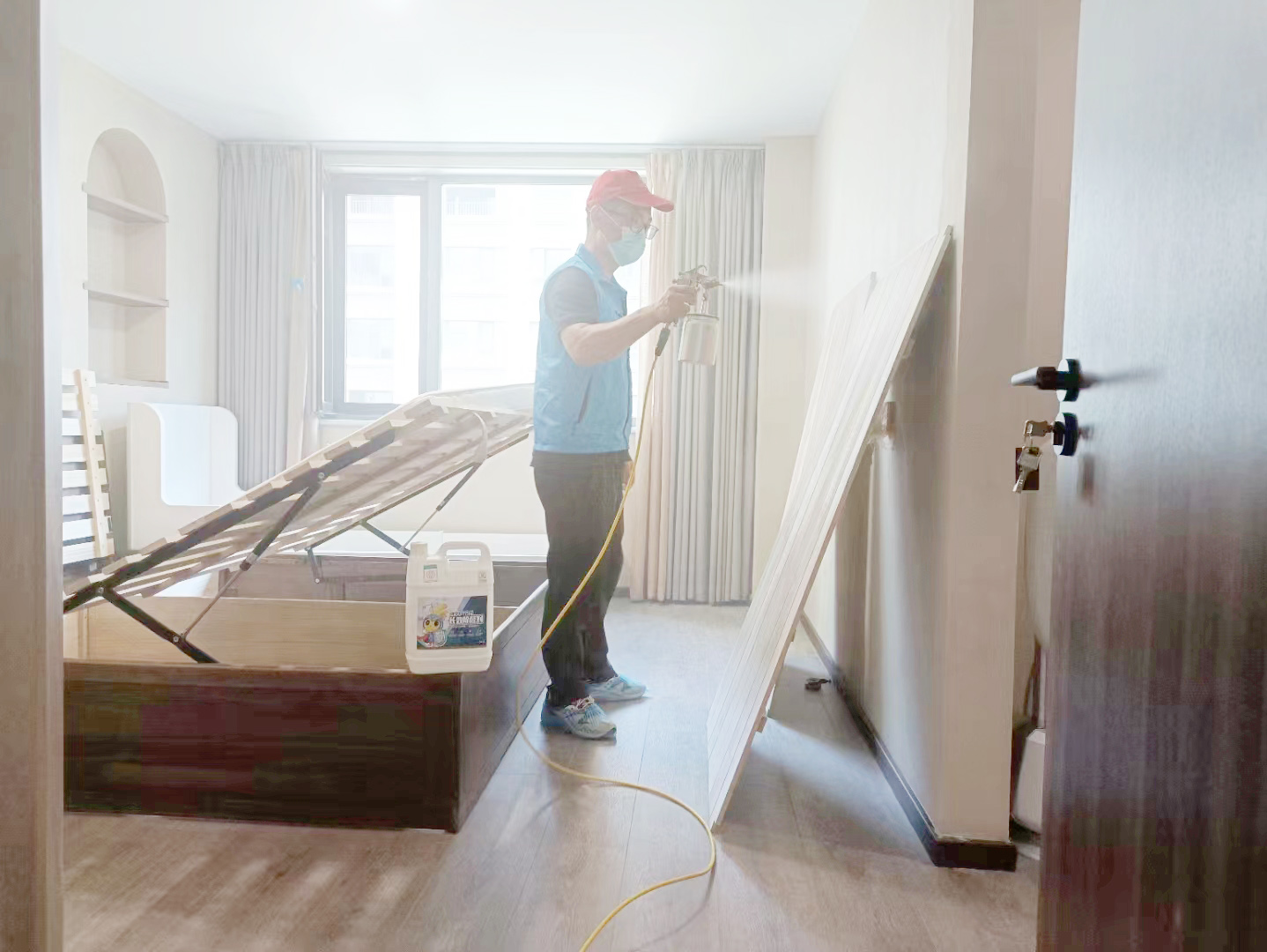 臥室床架全方位噴涂治理 臥室床架全方位噴涂治理