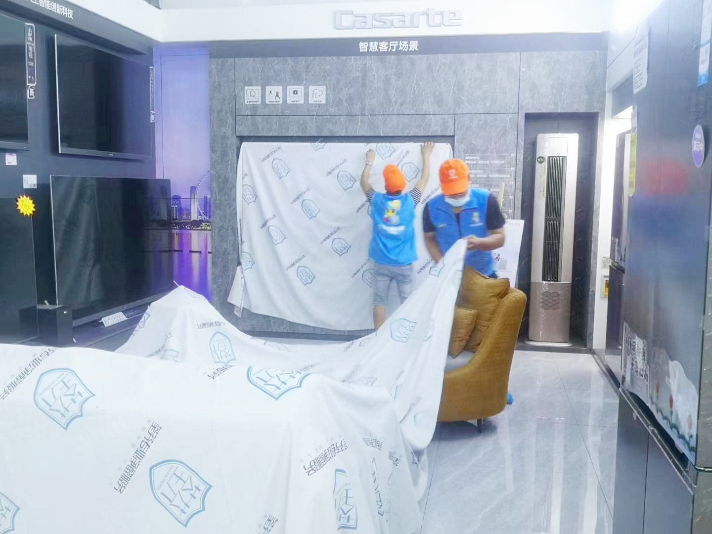 海爾電視成品養(yǎng)護(hù)中 海爾電視成品養(yǎng)護(hù)中