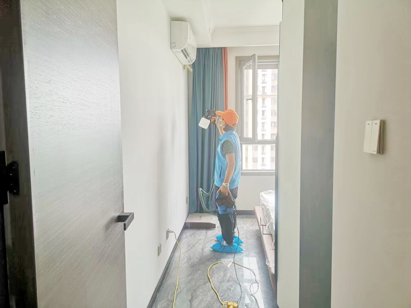 臥室墻面噴槍施工治理 臥室墻面噴槍施工治理