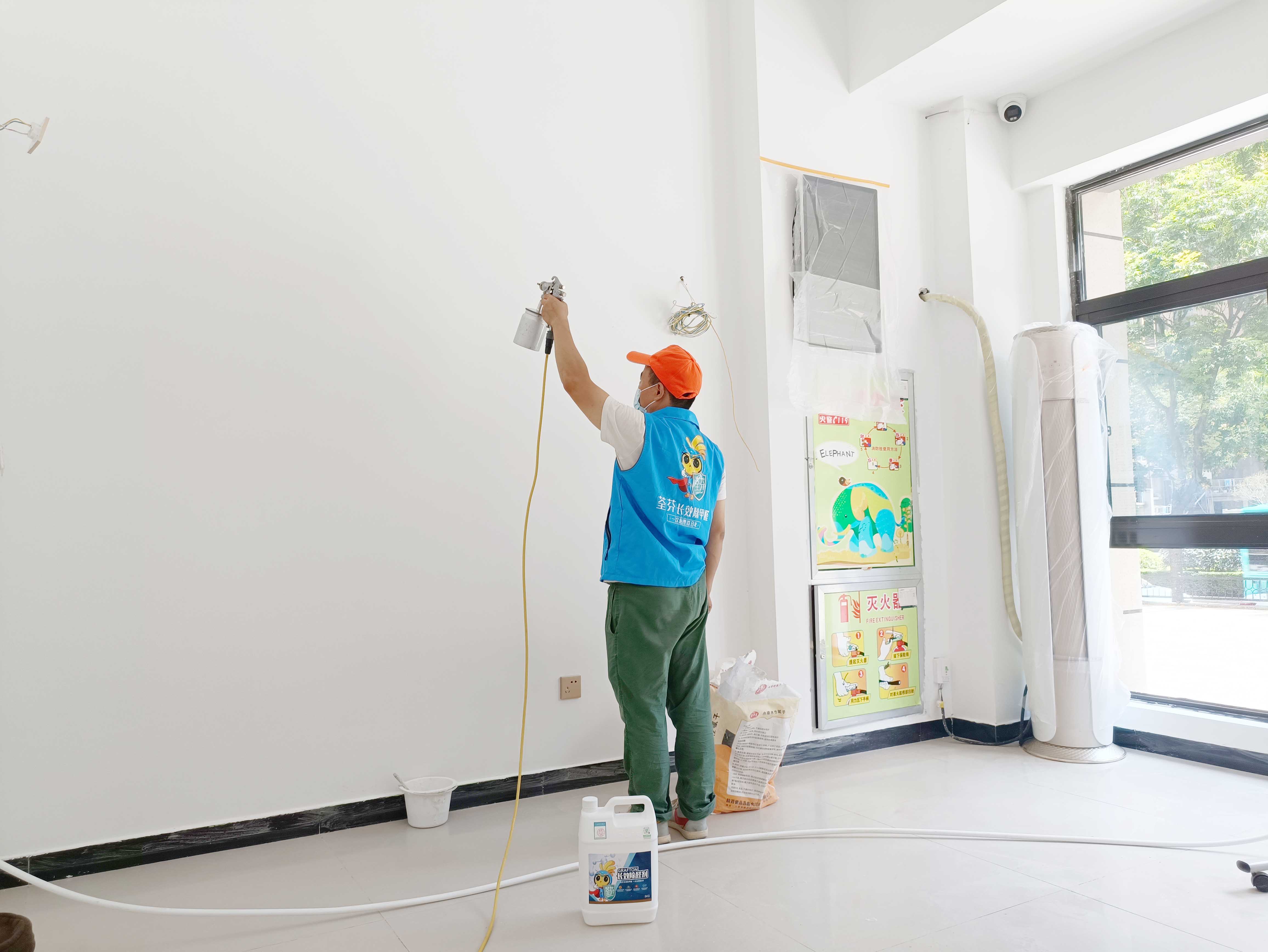 兒童教室墻面重點噴涂施工治理 兒童教室墻面重點噴涂施工治理