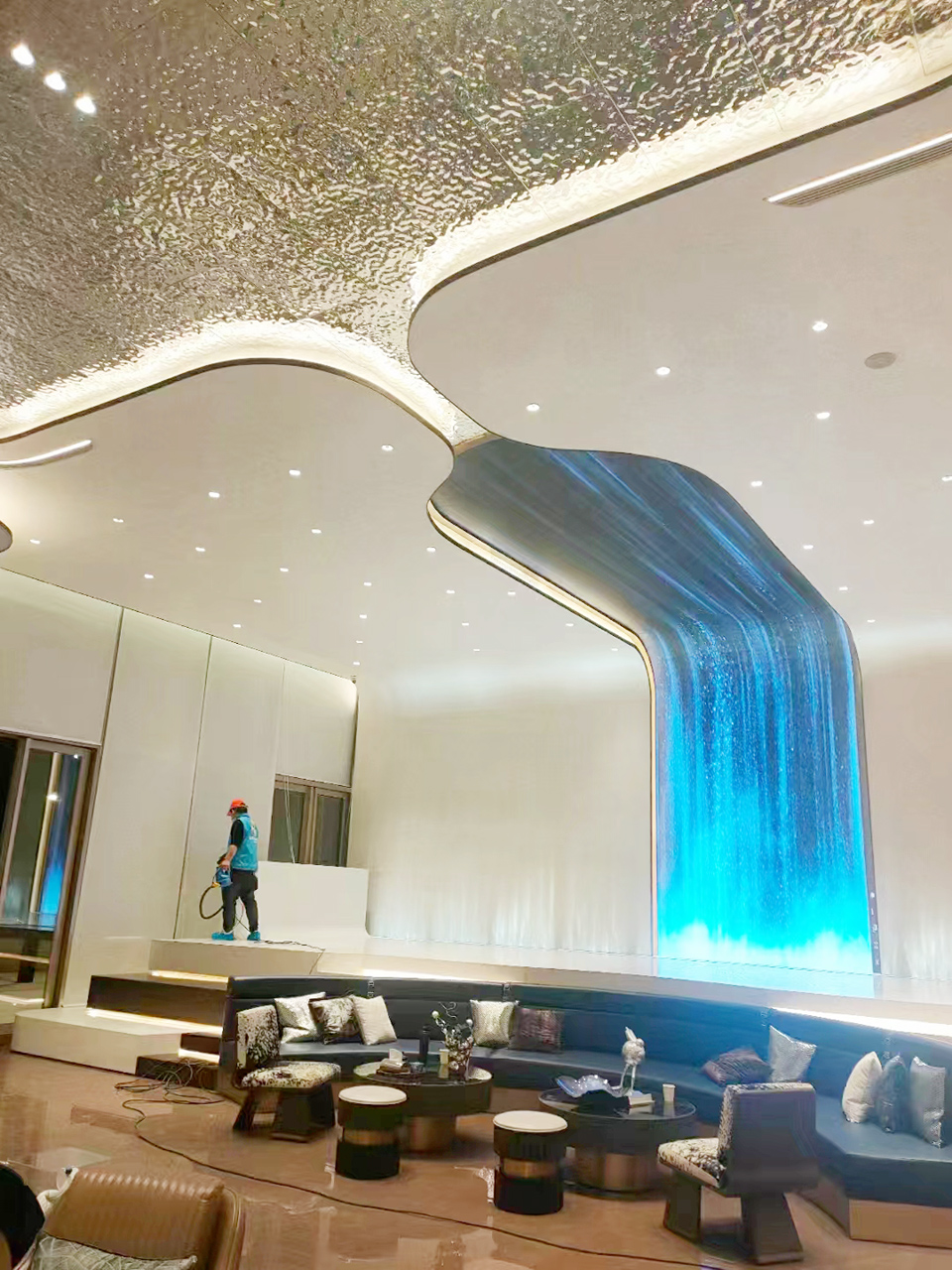 售樓部活動(dòng)區(qū)域墻面噴槍施工治理 售樓部活動(dòng)區(qū)域墻面噴槍施工治理