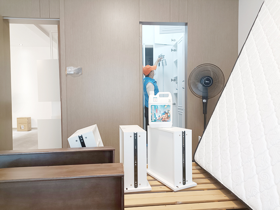 臥室衣柜全方位噴涂治理甲醛 臥室衣柜全方位噴涂治理甲醛